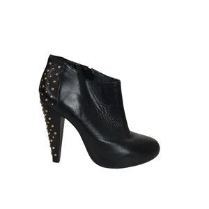 Top Shop Women Ankle Botties  Sz. 38/7.5 Studded detail on Back boot Sexy